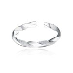 twisted love cuff
